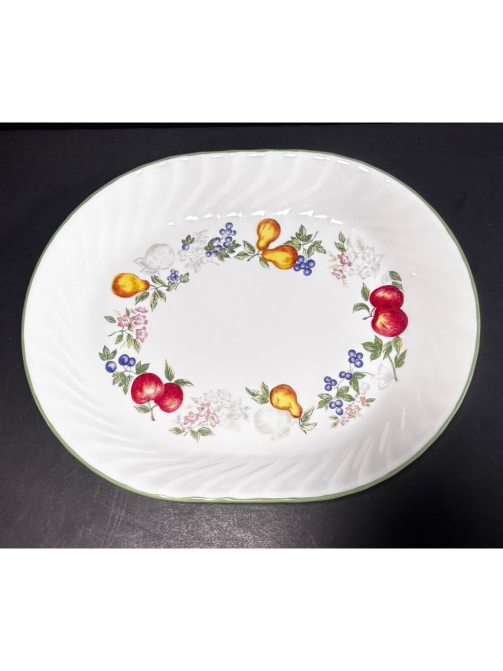 Corelle Chutney 12 x 10 in Oval Serving Platter Fruit Garland USA Vintage 05